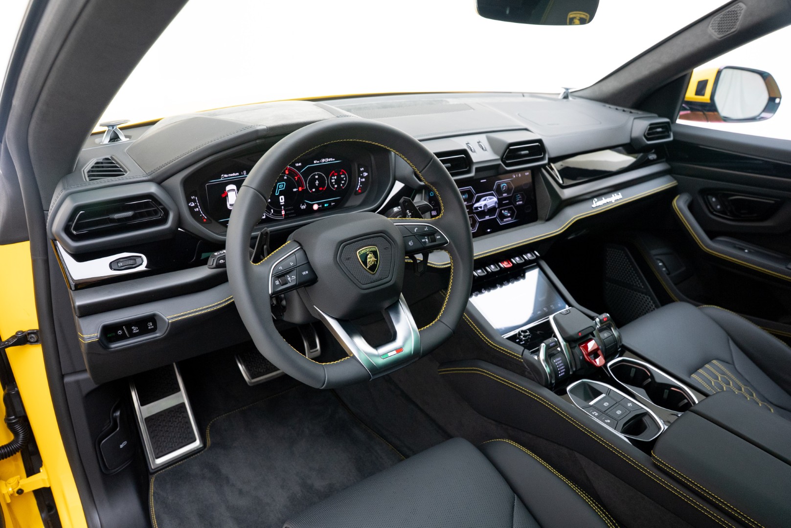 2025 LAMBORGHINI URUS SE | 3D BANG & OLUFSEN | HIGH SPEC